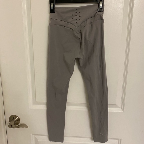 Whitney Simmons x Gymshark leggings v1 - Picture 2 of 4
